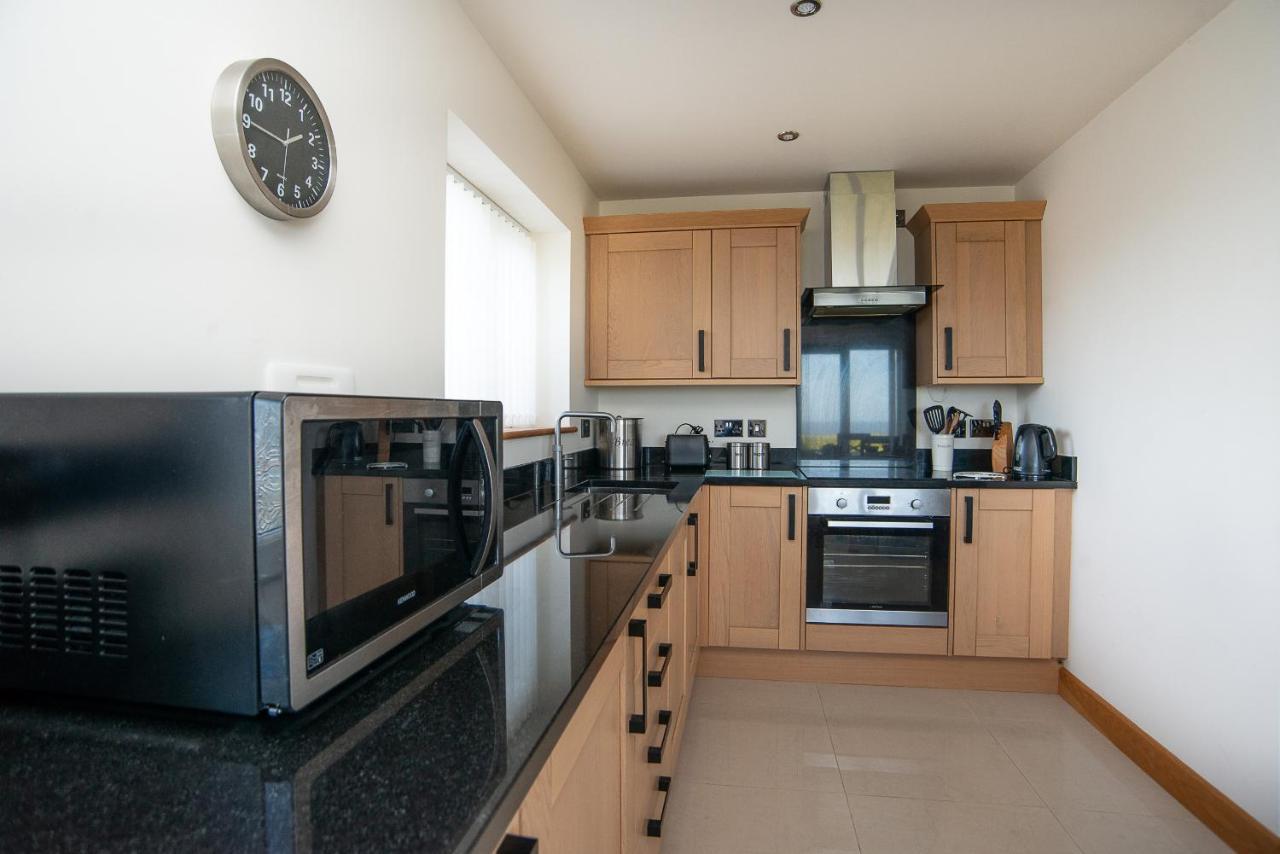 Finest Retreats - Sea Views Cottage Prestatyn Luaran gambar