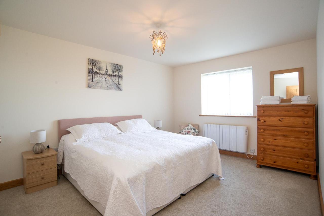 Finest Retreats - Sea Views Cottage Prestatyn Luaran gambar